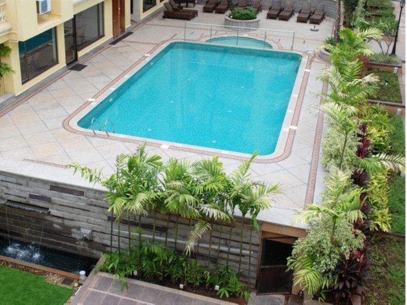 Sandalwood Hotel & Suites Santa Cruz Exterior photo